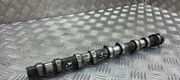 Mercedes-Benz E W212 Camshaft 