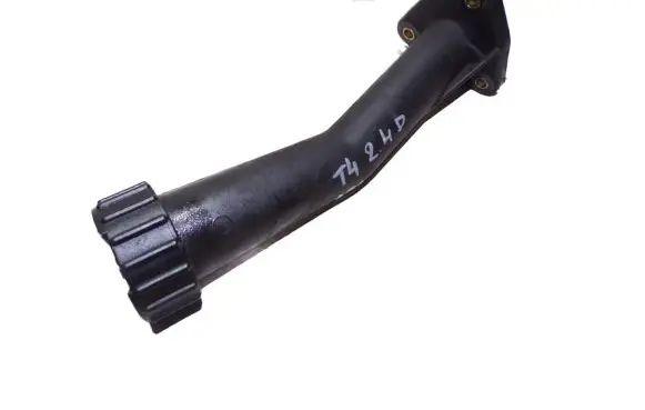 Volkswagen Transporter - Caravelle T4 Oil fill pipe 044115308A