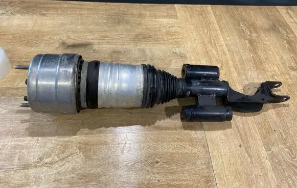 Mercedes-Benz E W213 Air suspension front shock absorber A2133200725 A0993270000