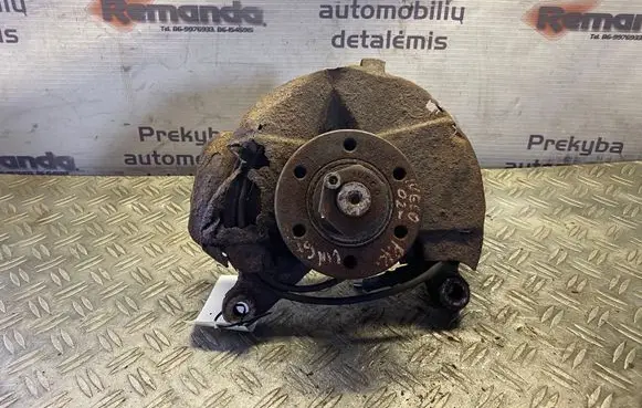 Iveco Daily 3rd gen Front wheel hub