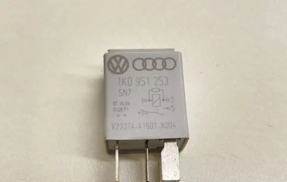 Volkswagen Tiguan Other relay 1K0951253