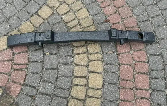 Opel Astra L Front bumper foam support bar 9840004980 00002800 004542