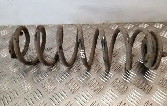 Skoda Yeti (5L) Rear coil spring