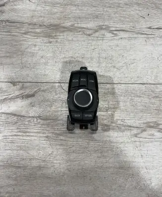 BMW 1 F20 F21 Multifunctional control switch/knob 680293202 140426R02 033623203