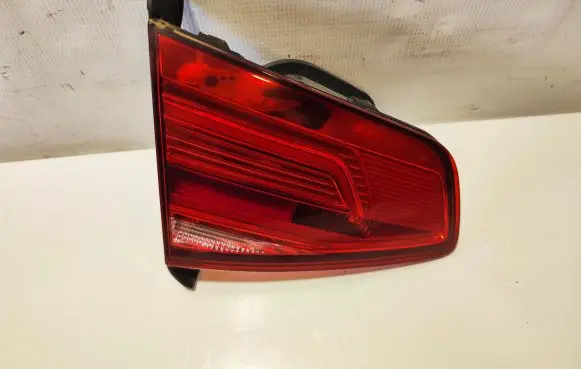 Volkswagen PASSAT B8 Tailgate rear/tail lights