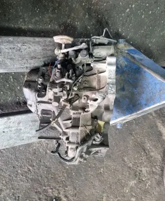 Toyota Previa (XR30, XR40) II Manual 5 speed gearbox