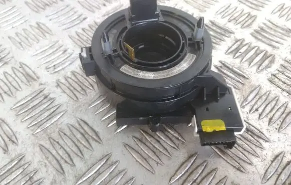 Volkswagen Jetta V Airbag slip ring squib (SRS ring) 1K0959653C