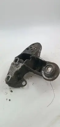 Audi A4 S4 B5 8D Engine mounting bracket 8D0199351H