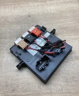 Audi A6 S6 C6 4F Comfort/convenience module 4F0907279 4F0910279