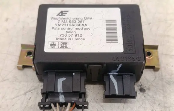 Volkswagen Sharan Immobilizer control unit/module 7M3953257 73657912 YM2119A366AA