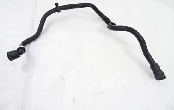 Peugeot 3008 II Engine coolant pipe/hose 9809928980