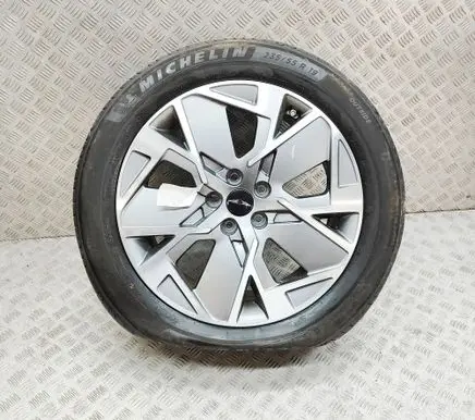 Genesis GV60 R19 alloy rim 52910CU120