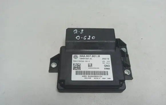 Audi Q3 8U Hand brake control module 3AA907801H