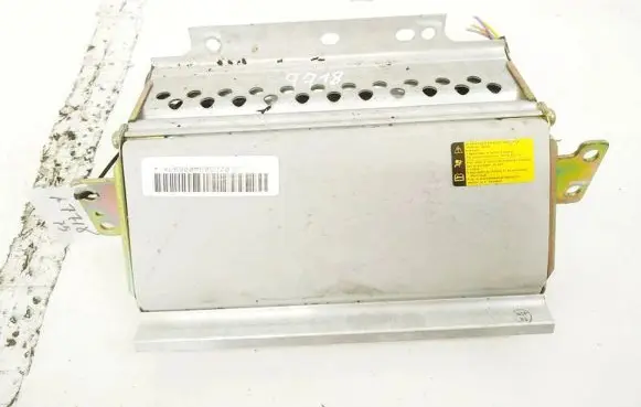 Cadillac CTS Passenger airbag