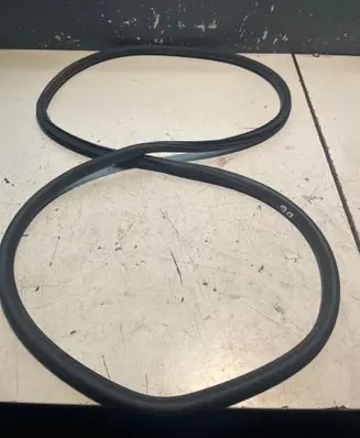Opel Zafira C Rubber seal rear door