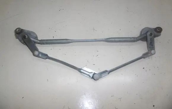 Toyota Avensis T270 Front wiper linkage 