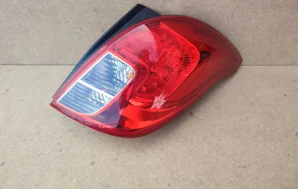 Opel Mokka X Rear/tail lights 42435942