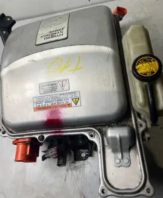 Toyota Prius (NHW20) Voltage converter inverter G920047121