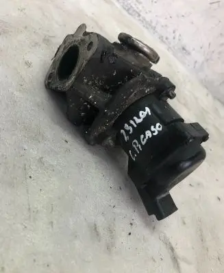 Citroen C4 I Picasso EGR valve 9672880080