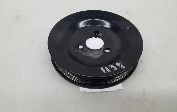 Mercedes-Benz E W210 Power steering pump pulley A6042360010