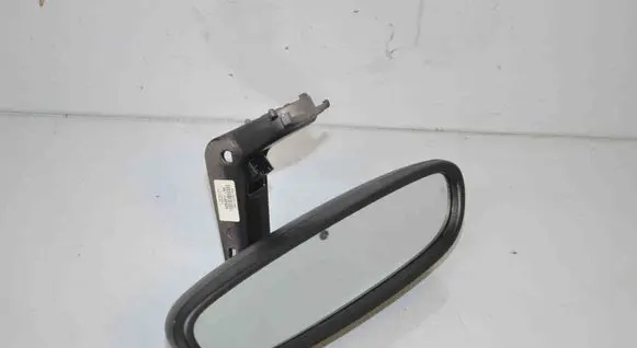 Rear view mirror (interior)