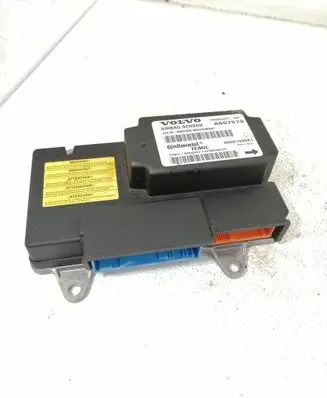 Volvo V50 Airbag control unit/module 8697679