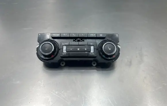 Skoda Yeti (5L) Climate control unit 3T0907044AS 5HB00974945 SW0401