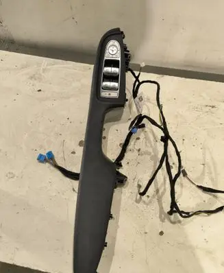 Mercedes-Benz GLC X253 C253 Other front door trim element A2055407942