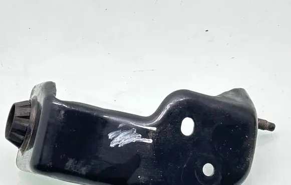 Radiator support slam panel bracket