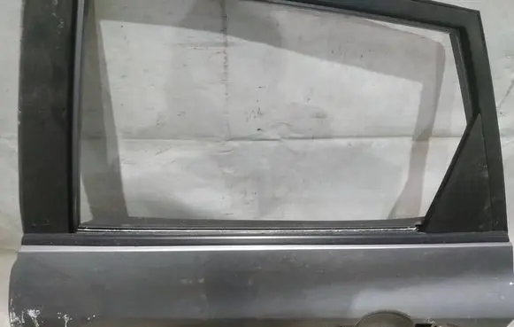 Mazda 3 I Rear door glass trim molding 