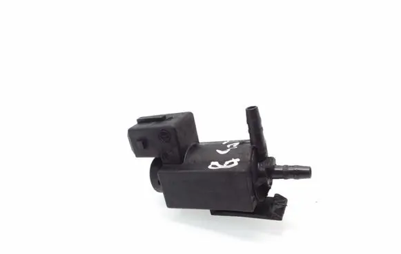 BMW X3 F25 Turbo solenoid valve 7810831