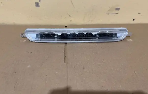 Mercedes-Benz SL R231 Third/center stoplight A2189062300 024800903