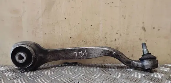Mercedes-Benz E W212 Front control arm