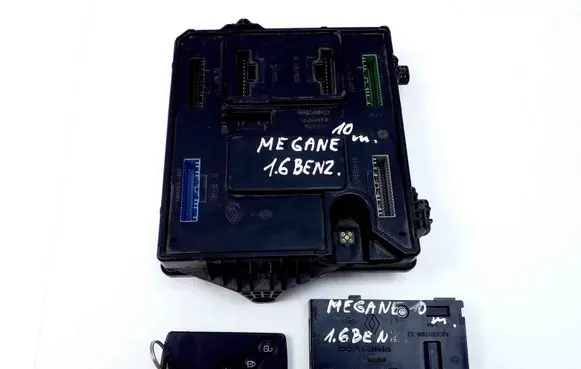 Engine ECU kit and lock set