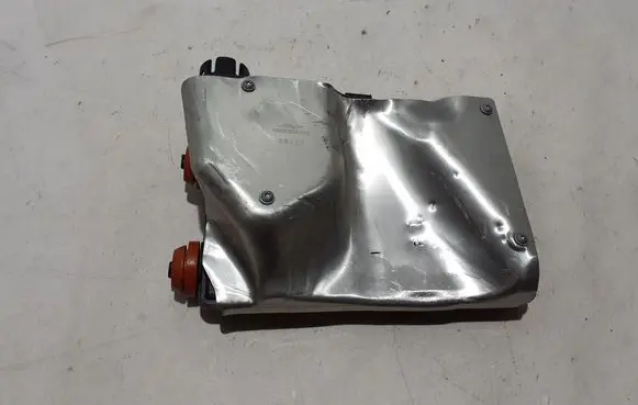 BMW 5 G30 G31 G38 Other engine bay part 8470034