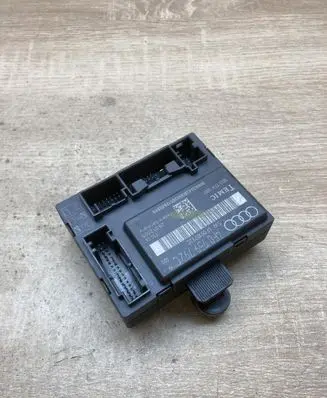 Audi A6 S6 C6 4F Door control unit/module 4F0959792C 4F0910792C