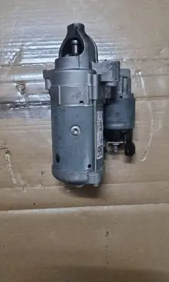 Opel Grandland X Starter motor 9825233080