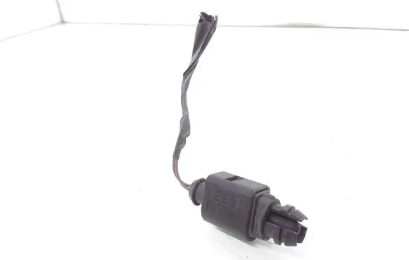 Volkswagen PASSAT B6 Outside/exterior temperature sensor 8Z0820535