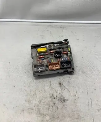 Peugeot 3008 I BSM Control unit 9675877980