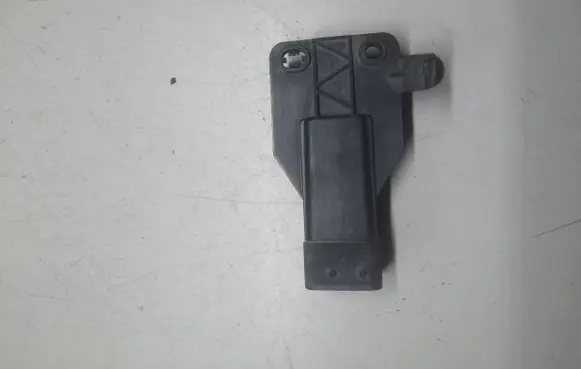 Coolant fan relay