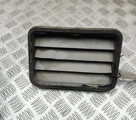 Mercedes-Benz GLS X166 Quarter panel pressure vent A1668301042