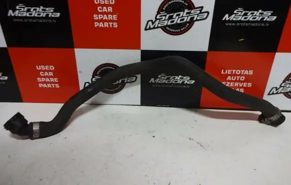 BMW 7 E65 E66 Engine coolant pipe/hose 8377699