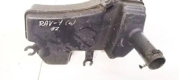 Intake resonator