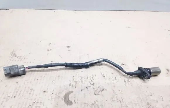 Toyota Avensis T250 Crankshaft position sensor 9091905069 0296001471