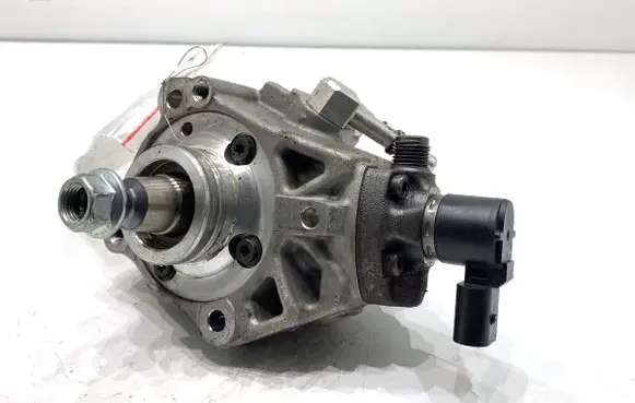 KIA Ceed Fuel injection high pressure pump 331002U000