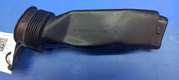 Mercedes-Benz S W140 Rain gutter 1408300025