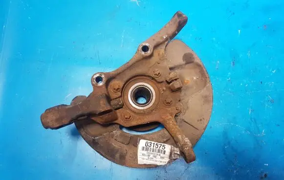 Volvo 850 Front wheel hub spindle knuckle