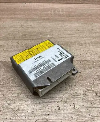 Volvo S40, V40 Airbag control unit/module 30613470F