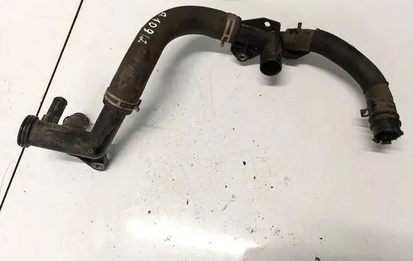 Citroen DS3 Engine coolant pipe/hose 9684589080