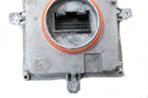 Skoda Rapid (NH) Voltage converter/converter module 4G0907397Q LTM211B 10100900004